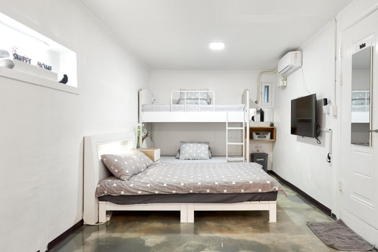 Jun Guesthouse Seoul Eksteriør bilde